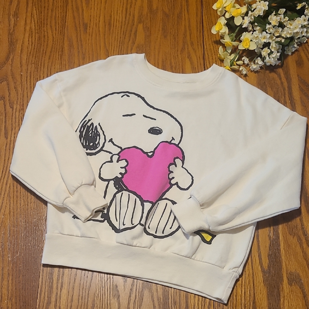 Peanuts Snoopy Woodstock Cotton Blend Sweatshirt - Girl's Medium